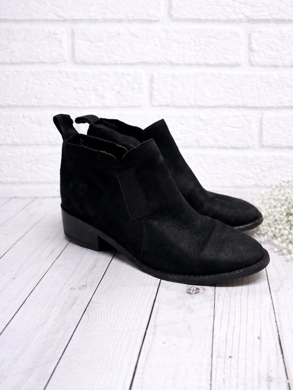 Eileen Fisher Black Leather Ankle Boots Size 6.5